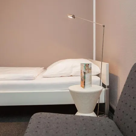 ホテル Boutique-hotel Weigels Bergfreiheit 3*