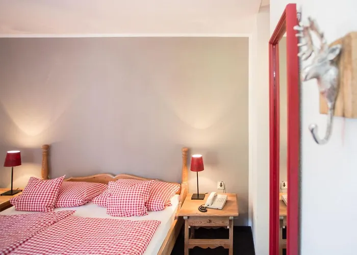 ホテル Boutique-hotel Weigels Bergfreiheit 3*