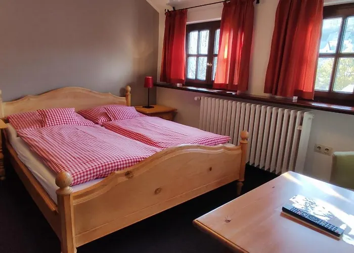 ホテル Boutique-hotel Weigels Bergfreiheit 3*